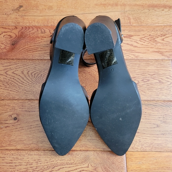 Deena & Ozzy Black Ankle Strap Block Heels 6 - Picture 4 of 6